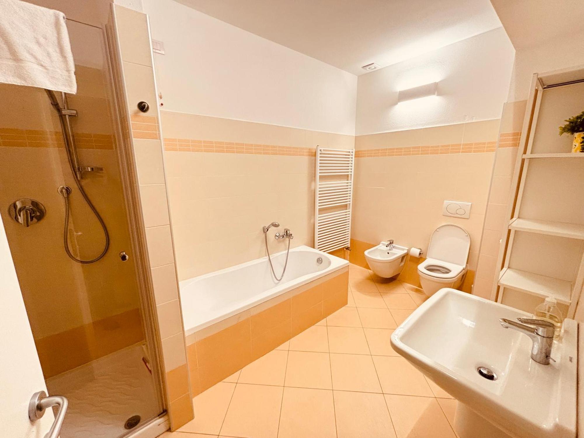 Lago Villa Zen - Apartment With Jacuzzi, Panoramic Views Lenno Exterior foto